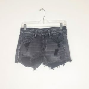 American Eagle Outfitters Midi Distressed Shorts in Black Size 6